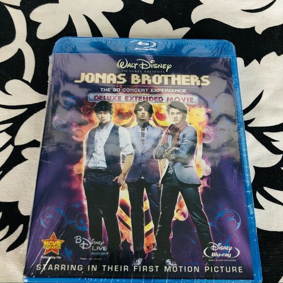 5 for $25| Jonas Brothers - The Concert Experience (Blu-ray Disc, 2009, 3-Disc) - Picture 1 of 3